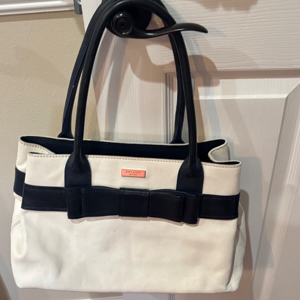 Kate Spade Navy  and Cream Bow Shoulder Bag